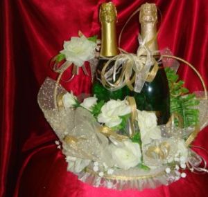 украшение для шампанского, модель 4105 ― Интернет-магазин Свадебных платьев Солодко-разом