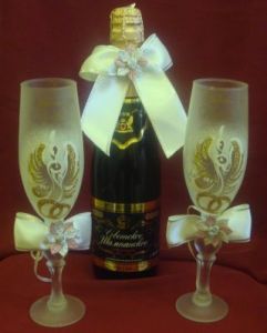 украшение для шампанского, модель 4121 ― Интернет-магазин Свадебных платьев Солодко-разом