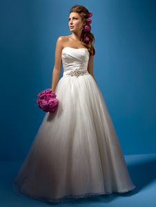 Свадебный наряд, модель Ag010127 ― Интернет-магазин Свадебных платьев Солодко-разом