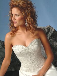 Шикарное недорогое платье, модель BY10015 ― Интернет-магазин Свадебных платьев Солодко-разом