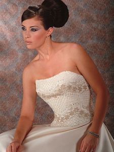 Шикарное недорогое платье, модель BY10018 ― Интернет-магазин Свадебных платьев Солодко-разом