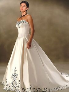 Шикарное недорогое платье, модель BY10033 ― Интернет-магазин Свадебных платьев Солодко-разом