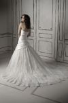 Изысканное свадебное платье, модель JR000710