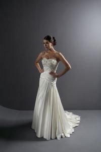 Изысканное свадебное платье, модель JR000717 ― Интернет-магазин Свадебных платьев Солодко-разом