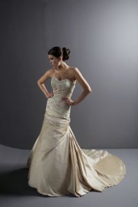 Изысканное свадебное платье, модель JR000719 ― Интернет-магазин Свадебных платьев Солодко-разом