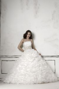 Изысканное свадебное платье, модель JR000726 ― Интернет-магазин Свадебных платьев Солодко-разом