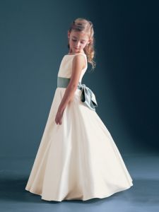 Детское платье, модель № Le00028di ― Интернет-магазин Свадебных платьев Солодко-разом