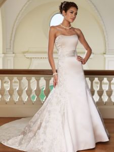 Свадебное, модель UPS192823 ― Интернет-магазин Свадебных платьев Солодко-разом