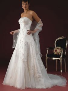 Элегантное свадебное платье, модель dem877019 ― Интернет-магазин Свадебных платьев Солодко-разом