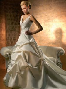 Элегантное свадебное платье, модель dem877027 ― Интернет-магазин Свадебных платьев Солодко-разом