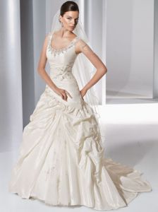 Элегантное свадебное платье, модель dem877039 ― Интернет-магазин Свадебных платьев Солодко-разом