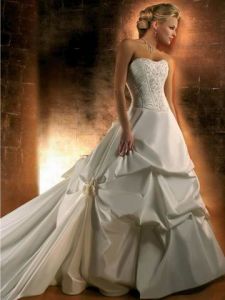 Свадебное платье, модель e25 ― Интернет-магазин Свадебных платьев Солодко-разом