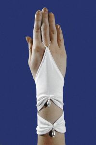 Свадебные перчатки, модель pi0114 ― Интернет-магазин Свадебных платьев Солодко-разом
