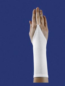 Свадебные перчатки, модель pi0104 ― Интернет-магазин Свадебных платьев Солодко-разом