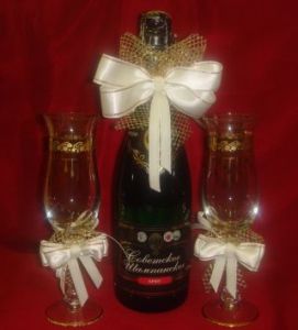 украшение для шампанского, модель 4109 ― Интернет-магазин Свадебных платьев Солодко-разом
