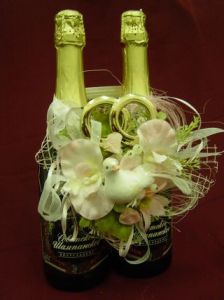 украшение для шампанского, модель 4110 ― Интернет-магазин Свадебных платьев Солодко-разом