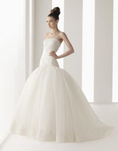 Новая коллекция 2011, модель NEW014 ― Интернет-магазин Свадебных платьев Солодко-разом
