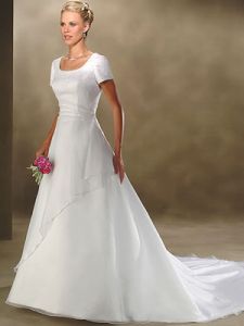 Шикарное недорогое платье, модель BY10002 ― Интернет-магазин Свадебных платьев Солодко-разом
