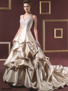 Шикарное недорогое платье, модель BY10005 ― Интернет-магазин Свадебных платьев Солодко-разом