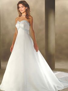Шикарное недорогое платье, модель BY10034 ― Интернет-магазин Свадебных платьев Солодко-разом