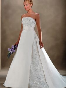 Шикарное недорогое платье, модель BY10043 ― Интернет-магазин Свадебных платьев Солодко-разом