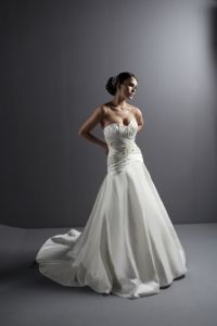 Изысканное свадебное платье, модель JR000716 ― Интернет-магазин Свадебных платьев Солодко-разом