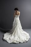 Изысканное свадебное платье, модель JR000723