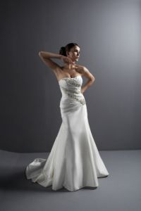 Изысканное свадебное платье, модель JR000728 ― Интернет-магазин Свадебных платьев Солодко-разом