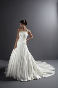 Изысканное свадебное платье, модель JR000729 ― Интернет-магазин Свадебных платьев Солодко-разом