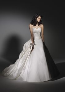 Модный свадебный наряд, модель MNX80037 ― Интернет-магазин Свадебных платьев Солодко-разом