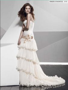 Невеста в свадебном платье, модель PIPZ7016 ― Интернет-магазин Свадебных платьев Солодко-разом