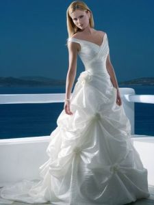 Платье для невесты, модель № RQW-qwe18 ― Интернет-магазин Свадебных платьев Солодко-разом