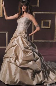 Свадебный наряд в классическом стиле, модель № Z7021 ― Интернет-магазин Свадебных платьев Солодко-разом