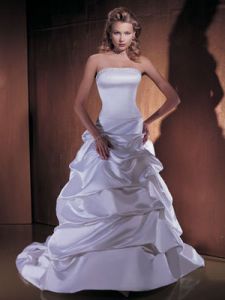Элегантное свадебное платье, модель dem877028 ― Интернет-магазин Свадебных платьев Солодко-разом