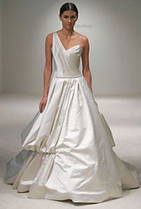 Коллекция 2010_ v 18 ― Интернет-магазин Свадебных платьев Солодко-разом